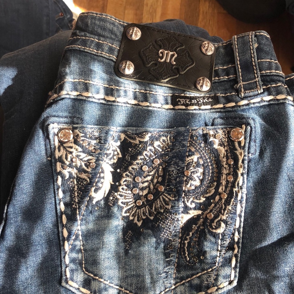 Jeans